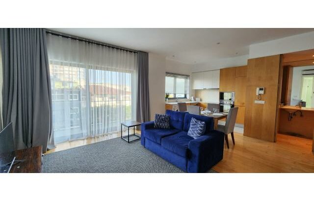 Arrenda-se Luxuoso Apartamento T1 Mobilado no edifício Índico Residence