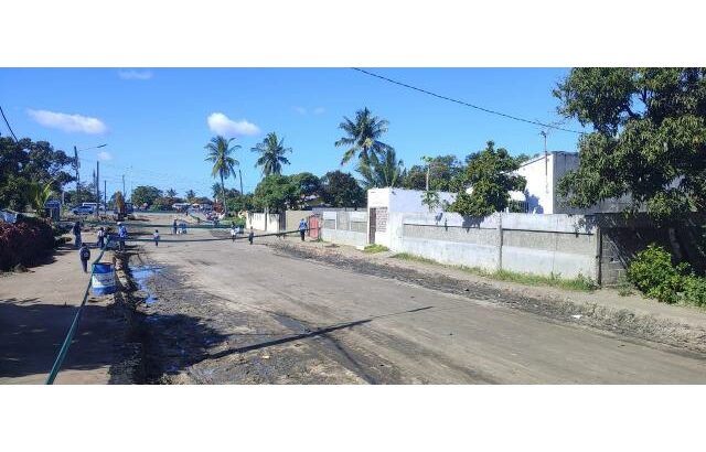 Venda de Casa Tipo 5- Na beira