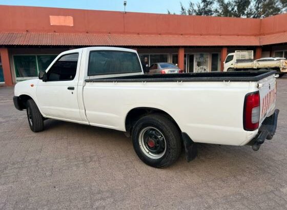 Nissan Hardbody NP 300 2018