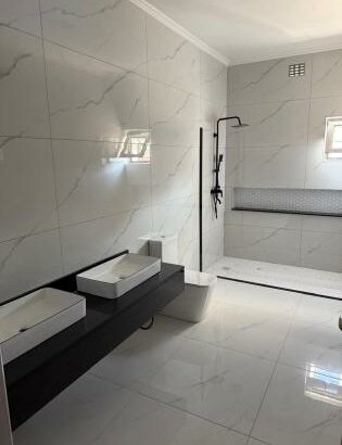 Moradia Luxuosa por estrear no centro da cidade de Matola