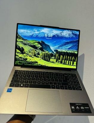 Acer Aspire Lite AL16 Laptop Novo  12th Gen Intel  Core i5-1235U  10 Cores 4.6GHz 8GB DDR5 RAM 512GB SSD Storage Intel Iris XE Graphics 16″ WUXGA IPS