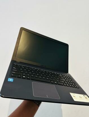 ASUS Vivobook 15 X543M 15.6” Intel Celeron N4020 10th 4GB RAM 1TV SSHD