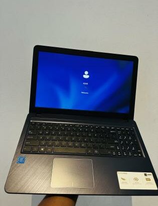 Asus VivoBook 15 X543M Notebook Pc Intel Celeron N4020 10 th Gen  GHZ (04 CPUs)4 GB DDR4 SDRAM ,1000 GB SSHD  1TB 15.6 Display FHD ,intel HD 620 Graph