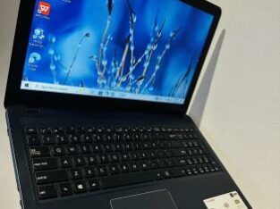 Asus VivoBook 15 XR540UAR Notebook Pc Intel Core I3-7020U  7th Gen 2.30 GHZ (04 CPUs)4 GB DDR4 SDRAM ,256 GB SSD 15.6 Display FHD ,intel HD 620 Graphi