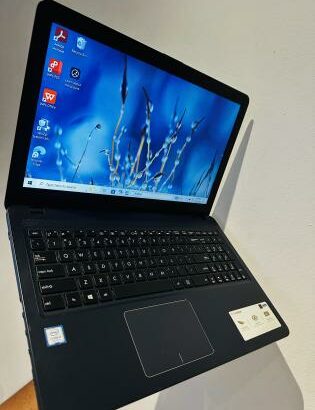 Asus VivoBook 15 XR540UAR Notebook Pc Intel Core I3-7020U  7th Gen 2.30 GHZ (04 CPUs)4 GB DDR4 SDRAM ,256 GB SSD 15.6 Display FHD ,intel HD 620 Graphi