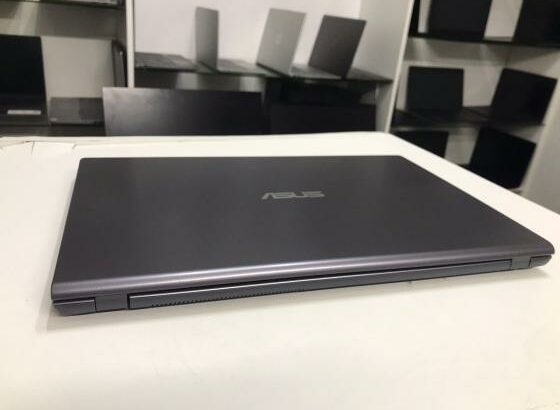 ASUS Vivobook Intel Celeron N4020 10th 8GB RAM 256GB SSD Novo