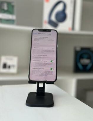 IPhone 12 Pro na loja aproveita