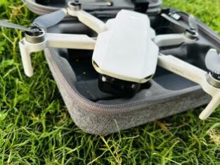 Drone  DJI Ma Vic  Mini  Semi Novo  Com Bolsa cabos e Tudo  Preço:27.500.00MT