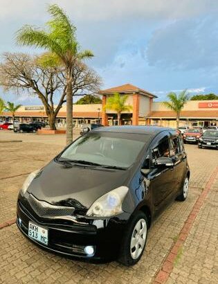 Toyota Ractis 2009 1.5