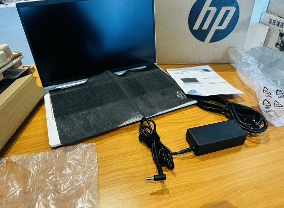 HP Notebook empresarial ProBook 450 G10, FHD de 15,6 polegadas (1920 x 1080)Intel Core i5-1335U de 13ª geração, 8 GB DDR5 SDRAM, SSD de 512 GB , Webca