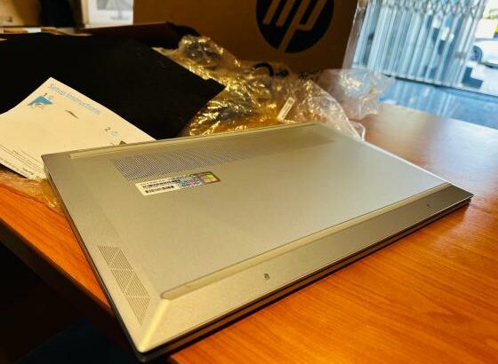 HP Pavilion 15 15.6” Touch i5 13th 8GB RAM 512Gb SSD