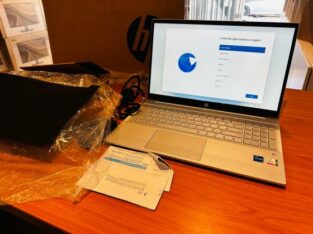 HP Pavilion 15 15.6” Touch i5 13th 8GB RAM 512Gb SSD
