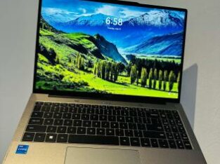 Laptop Acer Aspiere Lite 16 2025 16” i5 13th 8GB RAM 512GV SSD