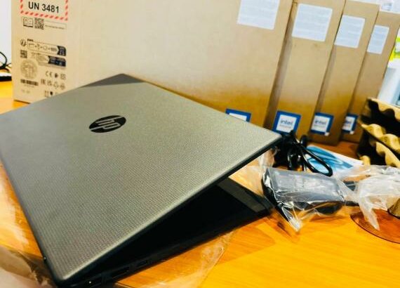 Laptop Hp 250 G10 2025 15.6” Intel R N100 14th 8GB RAM 256GB SSD Novo Selado Entregas e Garantia