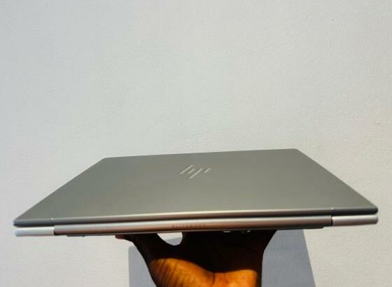 Laptop Hp Elitebook 840 G10 14” Touch i5 13th 16GB RAM 512GB SSD