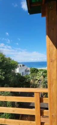 Casa T3 em Ponta Malongane com vista ao Mar