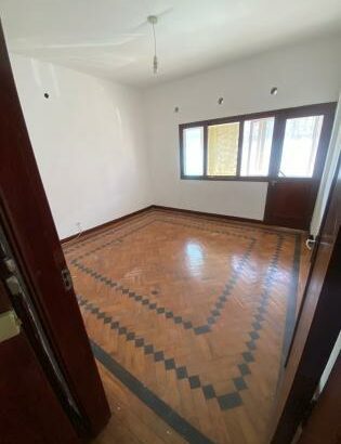 Vende se apartamento espaçoso tipo 2 no bairro alto mae Av Marien Ngouabi