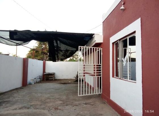 Vende-se Casa T3 na Machava Socimol a 850mil