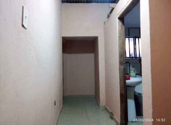 Vende-se Casa T3 na Machava Socimol a 850mil