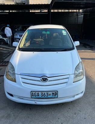 Toyota Spacio Novo aproveita