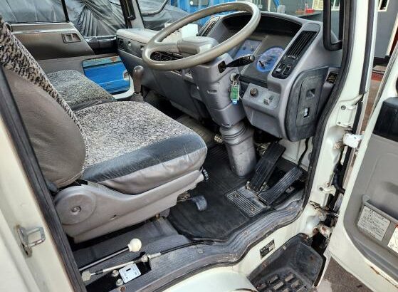 Hino Ranger Tanque 4000L