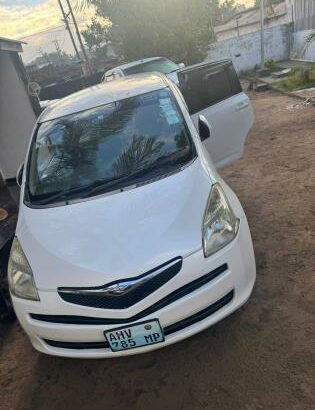 Toyota Ractis 2006 1.5