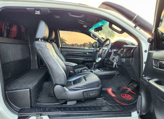 Toyota Hilux GD6 Dakar 2019 Recém importado