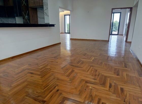 Vende-se apartamento, tipo3 no bairro de laulane