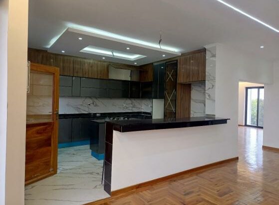 Vende-se apartamento, tipo3 no bairro de laulane