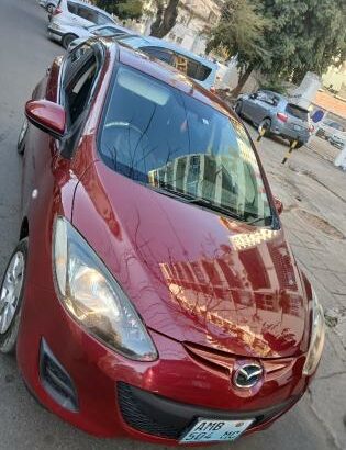 VENDO ESTA VIATUTA MAZDA DEMIO 2011nDIRECTAMENTE COM O PROPRIETÁRIO