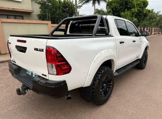 TOYOTA | HILUX DAKAR | 2017 | 4×4 |  RECÉM-IMPORTADA🎁