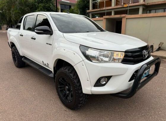 TOYOTA | HILUX DAKAR | 2017 | 4×4 |  RECÉM-IMPORTADA🎁