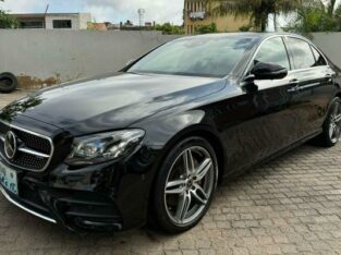 MERCEDES-BENZ | E220D AMG | 2019 | RECÉM-IMPORTADO🎁