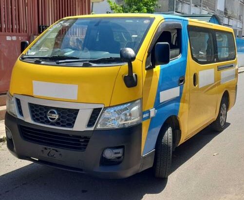 NISSAN | CARAVAN NV350 | 15 LUGARES | RECÉM-IMPORTADA🎁