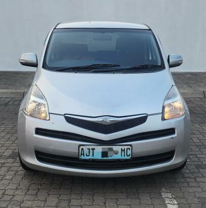 Toyota ractis super clean