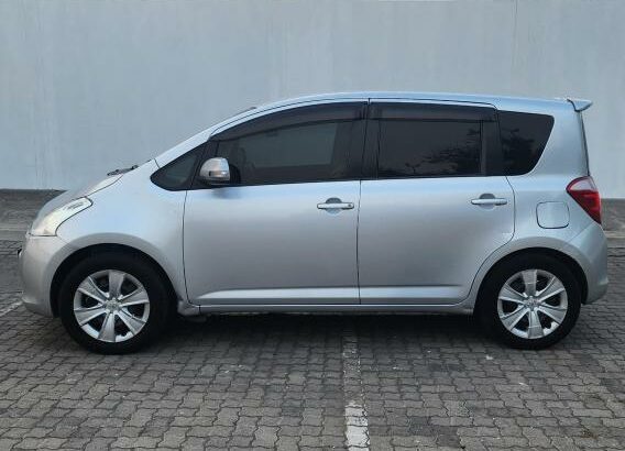 Toyota ractis super clean