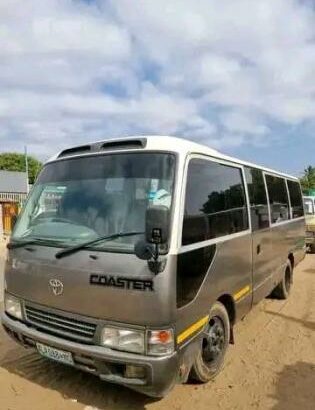 TOYOTA | COASTER | AUTOMÁTICO | 26 LUGARES