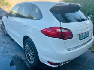 Porsche | Cayenne | 2013 | Diesel | Recém-importado 🎁
