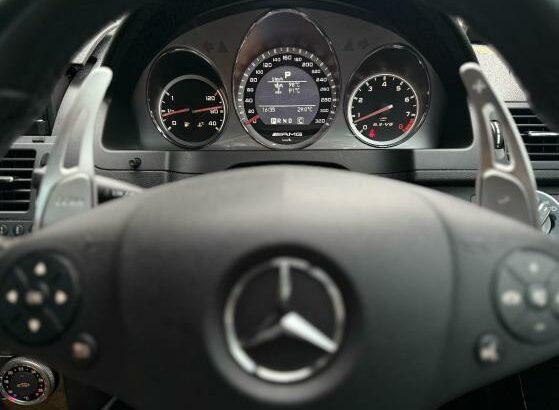 MERCEDES-BENZ | C63 | 2011 | RECÉM-IMPORTADO 🎁