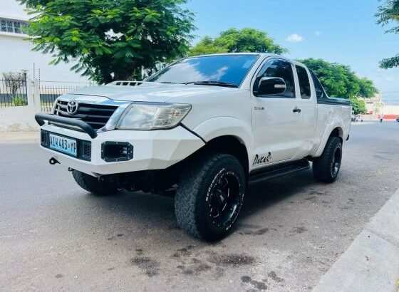 TOYOTA | HILUX DAKAR | 2012 | CABINE E MEIA 🎁