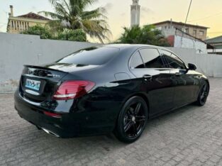 MERCEDES-BENZ | E200 AMG PACK | 2017 | RECÉM-CHEGADO 🎁