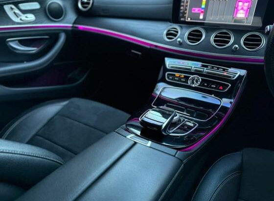 MERCEDES-BENZ | E200 AMG PACK | 2017 | RECÉM-CHEGADO 🎁