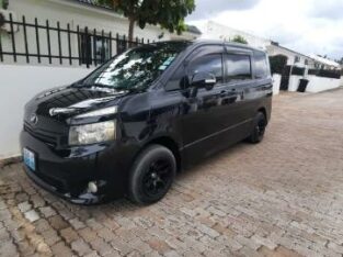 TOYOTA | VOXY | 2010 | 8 LUGARES 🎁