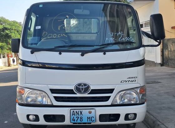 Toyota | Dyna | 2014 | 4WD | Recém-importada🎁