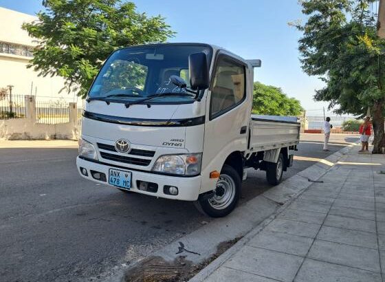 Toyota | Dyna | 2014 | 4WD | Recém-importada🎁