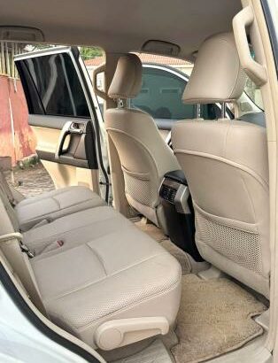 Toyota | Land Cruiser Prado TZ.G | 2011 | 4.0 | 4×4