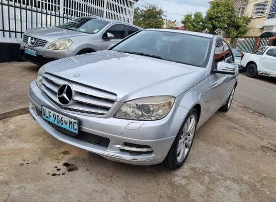 Mercedes-Benz C200 – 2010