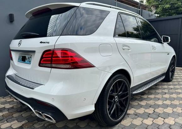 Mercedes-Benz GLE 350D AMG 20q8