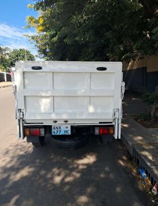 Toyota | Dyna | 2 Toneladas | Recém-importada 🎁