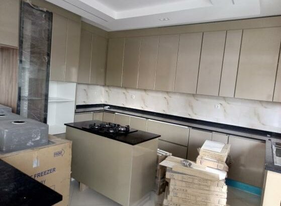 Vende-se apartamento, tipo3 no bairro de laulane